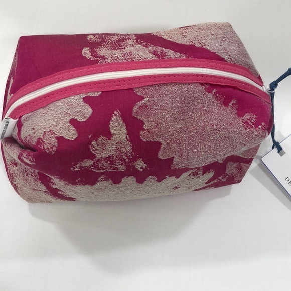 Designers Guild Toiletry Bag - Picture 4 of 7
